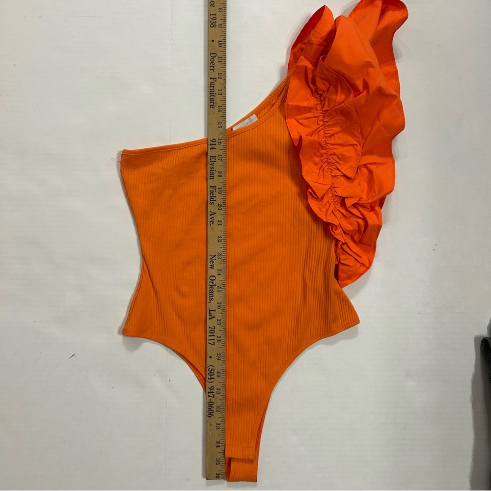 NWOT Flying Tomato One Shoulder Bodysuit - Picture 8 of 9